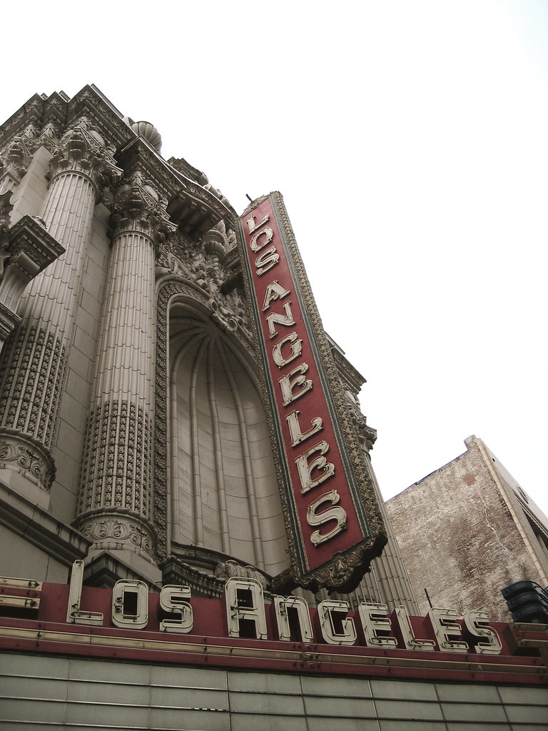 los angeles theatre facade