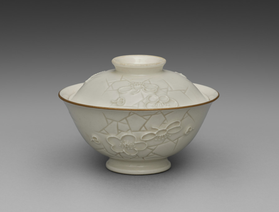 Covered Bowl from Dining Set with Plum Blossoms and Cracked-Ice
