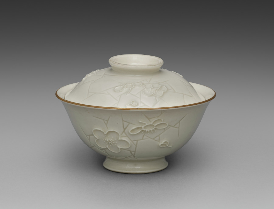 Covered Bowl from Dining Set with Plum Blossoms and Cracked-Ice