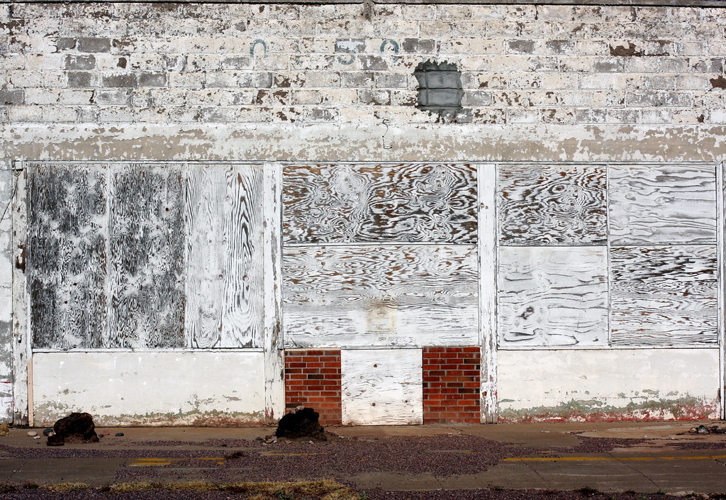 main street #3: beauty emerges everywhere because we need it to