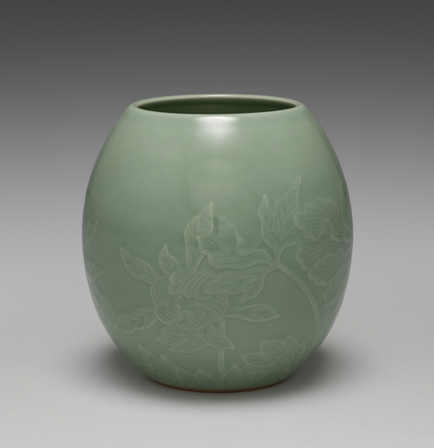 water container with peonies
