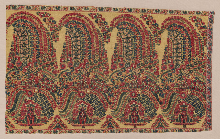 border fragment of a shawl