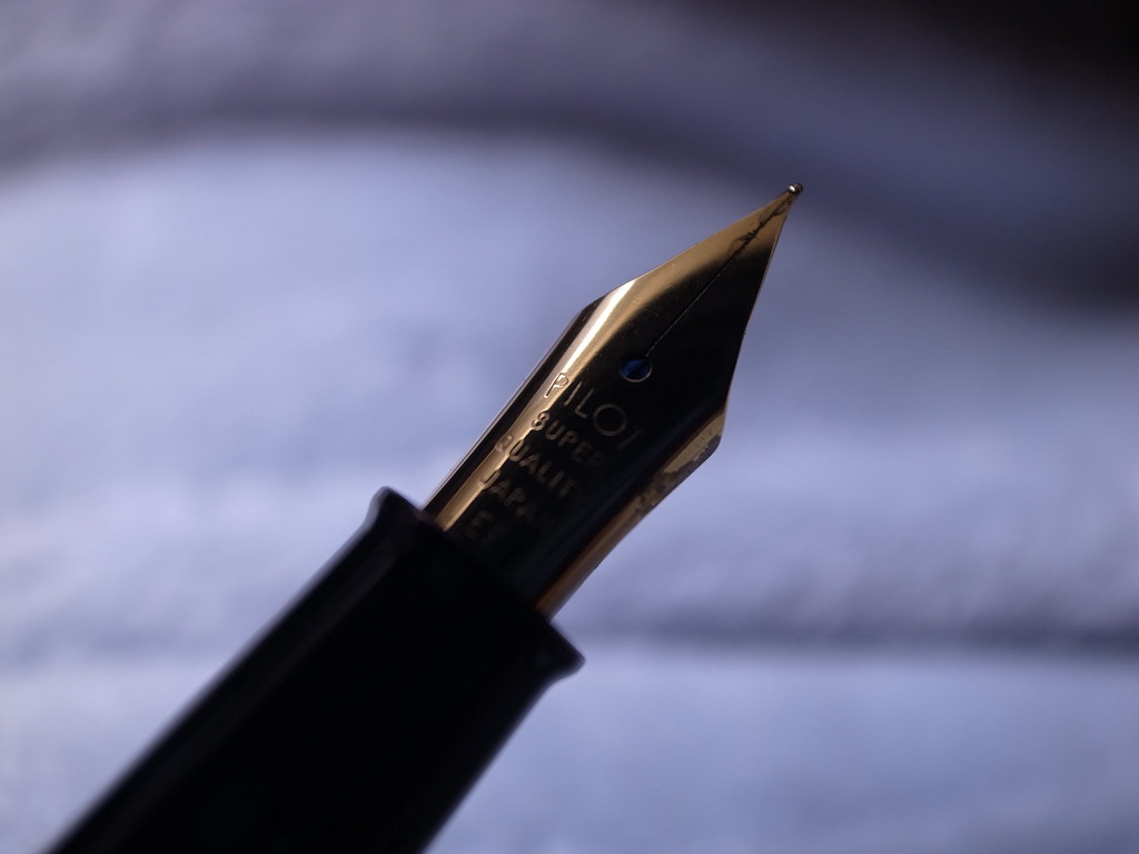 Fountain pen