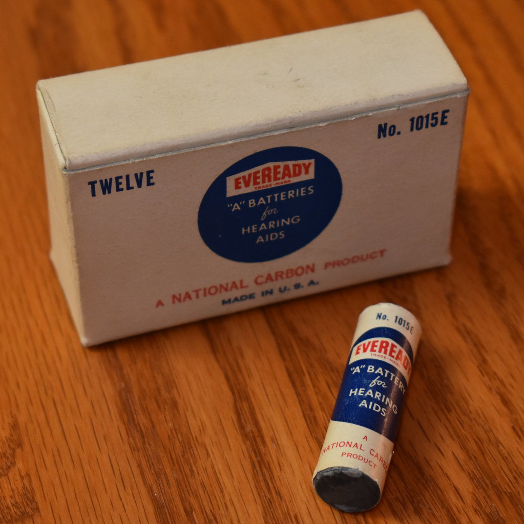 Vintage Package Of Eveready A Batteries For Hearing Aids, No. 1015E, Made…
