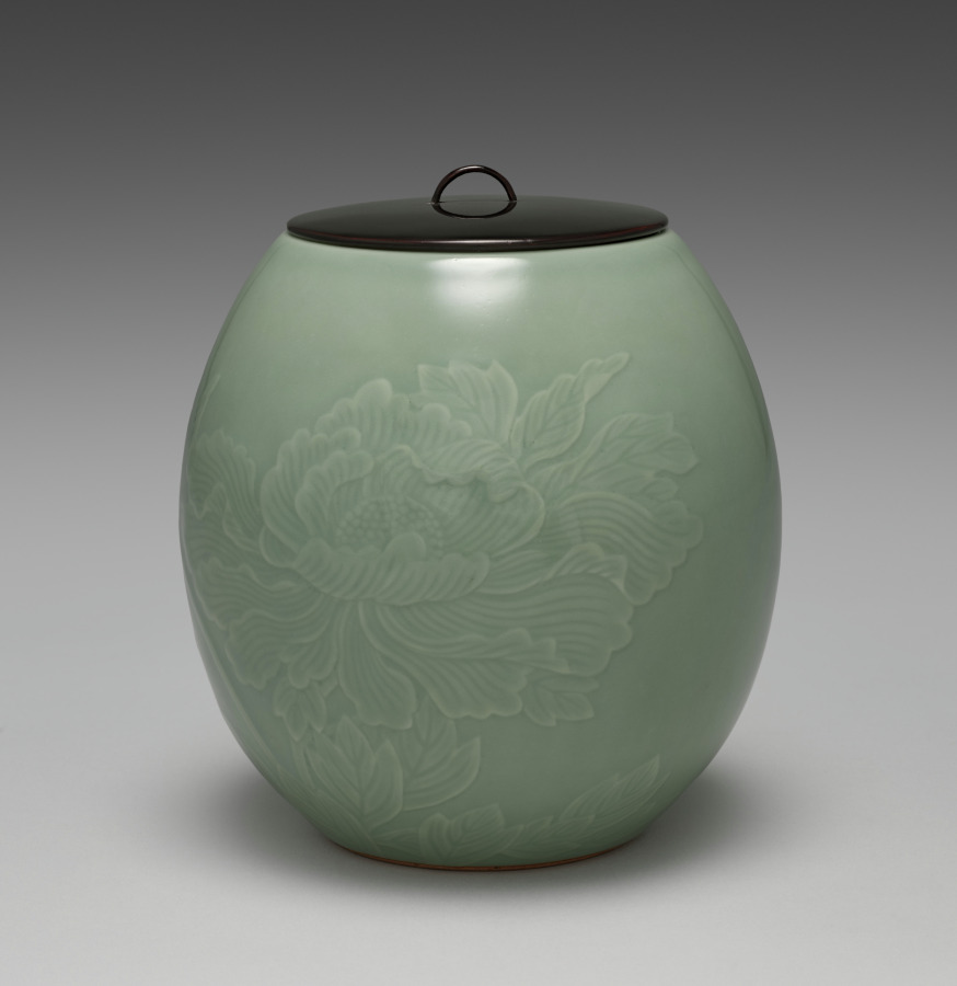 water container with peonies