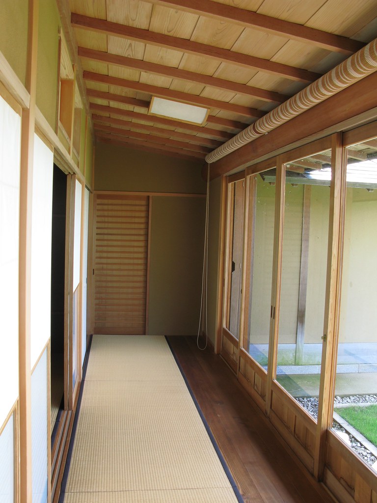 Japanese house traditional style interior design / 和室(わしつ)の内装(ないそう)